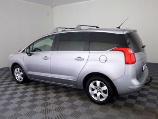 Peugeot 5008 Elegance Facelift 1.6 HDi 84kW