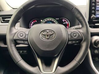 Toyota RAV4 Luxury Comfort Pack 129кВ