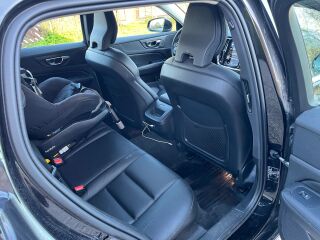 Volvo V60 B4 2.0 145kW