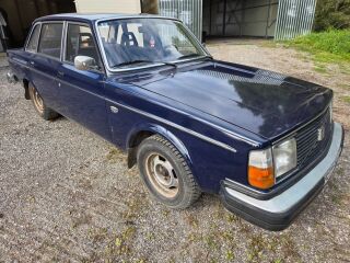 Volvo 244 2.1 74kW
