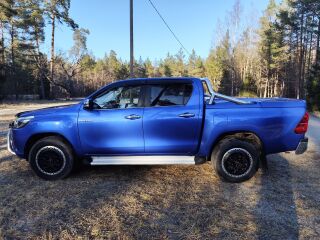 Toyota Hilux Legend 2.4 110kW