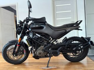 Husqvarna 401 Svartpilen 32kW