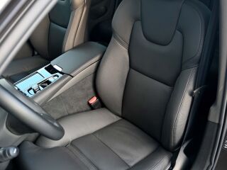 Volvo V60 AWD T6 H&K ULTIMATE BRIGHT XENIUM PRO INTELLI  2.0 T6 Long Range Plug-in 293kW