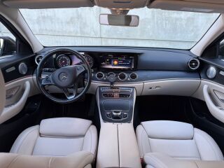 Mercedes-Benz E 220 2.0 143kW