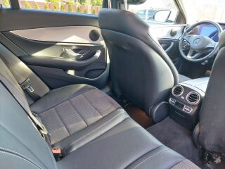 Mercedes-Benz E 220 2.0 143kW
