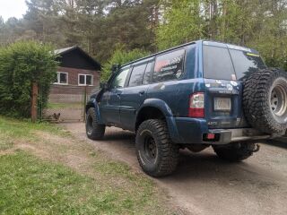 Nissan Patrol 4.2 R6 Toyota 1HDT 123kW