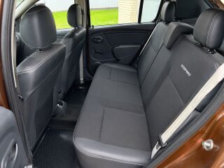 Dacia Sandero Stepway Laureate 1.6 62кВ
