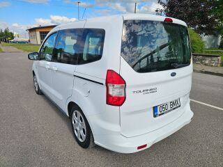 Ford Tourneo Courier 1.6 70kW