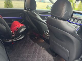 Mercedes-Benz E 220 2.0 143kW