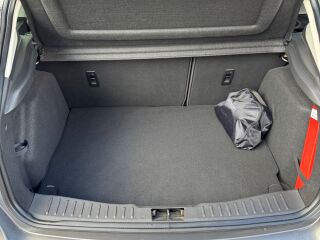 Ford Focus 1.6 77кВ