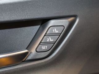 Toyota Prius Plug-in Hybrid Premium Solar 2.0 111kW