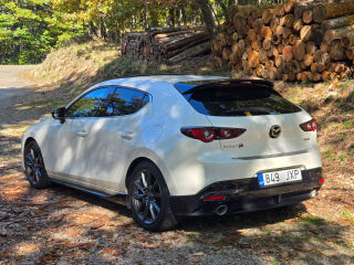 Mazda 3 Luxury 2.0 e-Skyactiv X 137kW