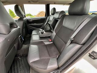 Volvo V70 2.4 R5 D5 136kW