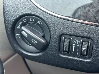 Lancia Voyager STOW&GO Exclusive Edition 2.8 CRD 120kW