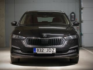 Skoda Octavia COMBI MHEV AMBITION 1.5 TSI 110кВ