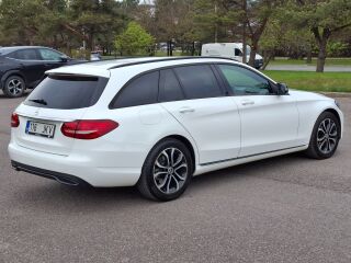 Mercedes-Benz C 220 4 Matic 9G Night Pakett 2.1 125kW