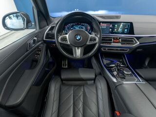 BMW X5 xDrive30d M-Sportpakett 3.0 210kW