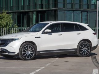 Mercedes-Benz EQC 400 AMG disain / designo / 145kW