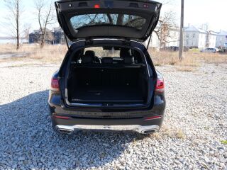 Mercedes-Benz GLC 300 E 2.0 155kW