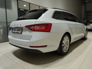 Skoda Superb AMBITION COMBI 1.5 TSI 110kW