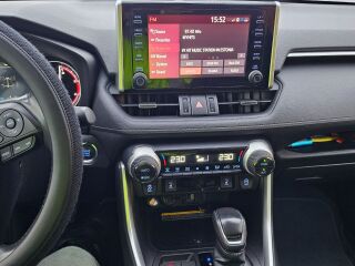 Toyota RAV4 Luxury Plus 2.0 129kW