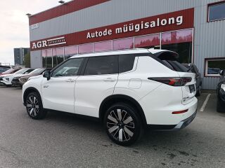 Mitsubishi Outlander Instyle 4WD 2.4 PHEV 225kW