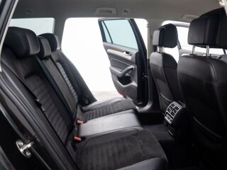 Volkswagen Passat Variant R-Line 2.0 140kW