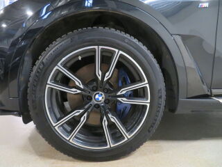 BMW X7 xDrive40d M Sportpakett 3.0 250kW