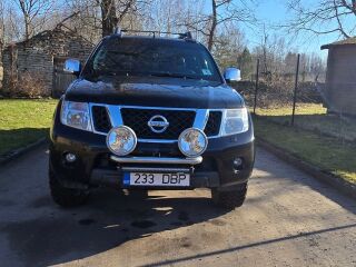 Nissan Navara 2.5 140kW