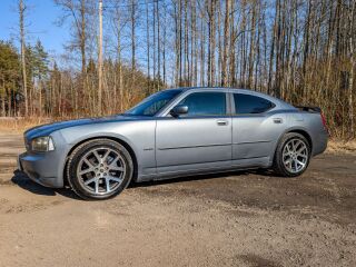 Dodge Charger R/T 5.7 V8 254kW