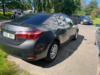 Toyota Corolla 1.3 73kW