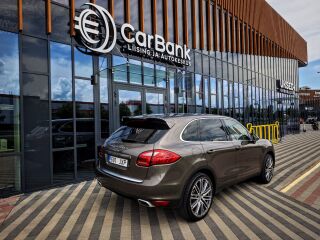 Porsche Cayenne Diesel 3.0 180кВ