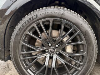 Audi Q8 50 Black Plus Facelift 3.0 MHEV 210kW