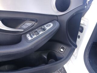 Mercedes-Benz C 300 AMG Night Edition 2.0 D 225kW