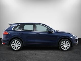 Porsche Cayenne S Diesel 4.1 V8 281kW