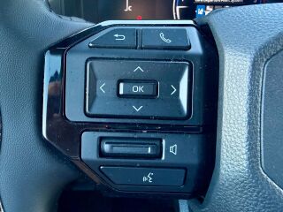 Toyota Land Cruiser SUV 2.8 D-4D Legend Technology 2.8 151кВ