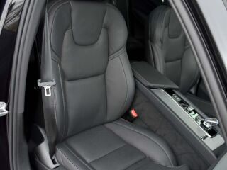Volvo XC60 AWD B&W LUXURY+ BLACK EDITION ULTIMATE INTELL T6 Plug-in Long Range 293kW
