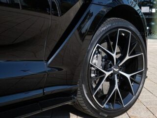Aston Martin DBX 707 4.0 V8 520kW