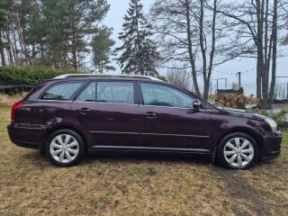 Toyota Avensis Linea sol Facelift 2.2 110kW