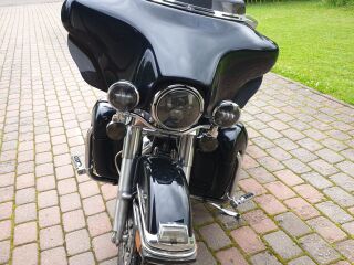 Harley-Davidson Electra Glide Ultra Classic FLHTCU V2 57kW