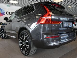 Volvo XC60 AWD H&K ULTIMATE BRIGHT XENIUM INTELLI MY25 2.0 T6 Plug-in LONG RANGE 293kW