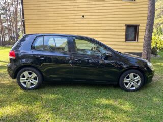 Volkswagen Golf 2.0 81kW