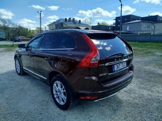 Volvo XC60 Summum Facelift 2.4 D5 158kW