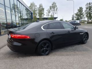Jaguar XF 2.0 132kW