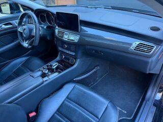 Mercedes-Benz CLS 63 AMG S 5.5 V8 430kW