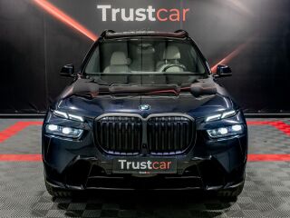 BMW X7 x-Drive40i Shadowline M-Sportpakett 3.0 280kW