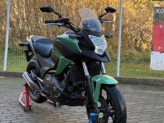 Honda NC 700 XA 35кВ