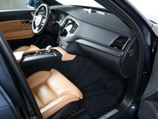 Volvo XC90 AWD ULTIMATE BRIGHT 7 LUXURY XENIUM FULL 2.0 B5 KERS Mild Hybrid 183kW