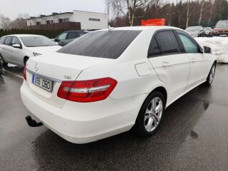 Mercedes-Benz E 220 2.2 125kW
