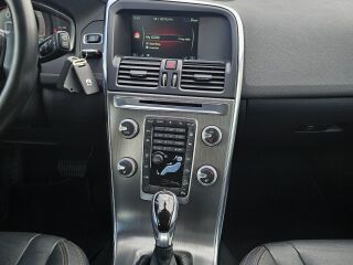 Volvo XC60 Summum 2.4 D5 162kW